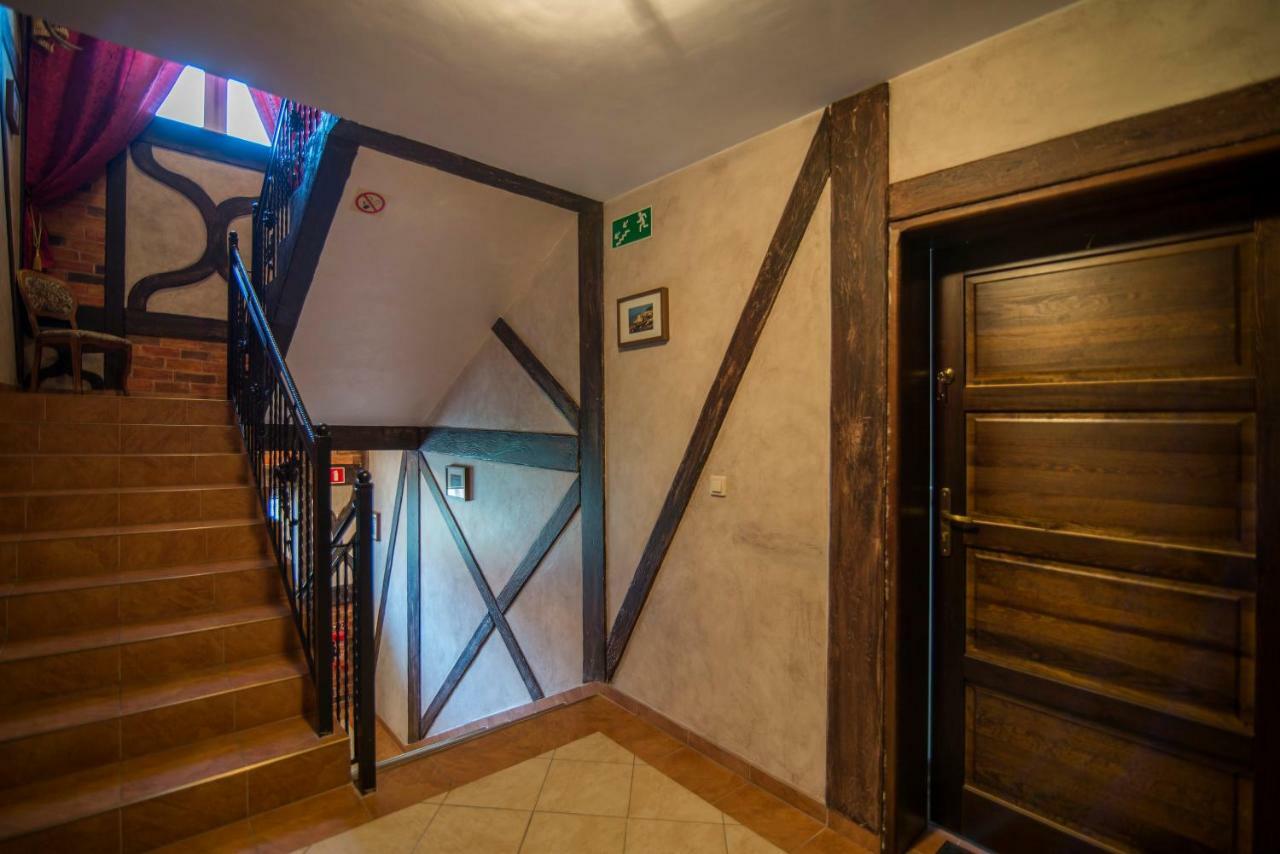Pionow Rodzinne Apartamenty Urocza 10 Krynica Morska Esterno foto