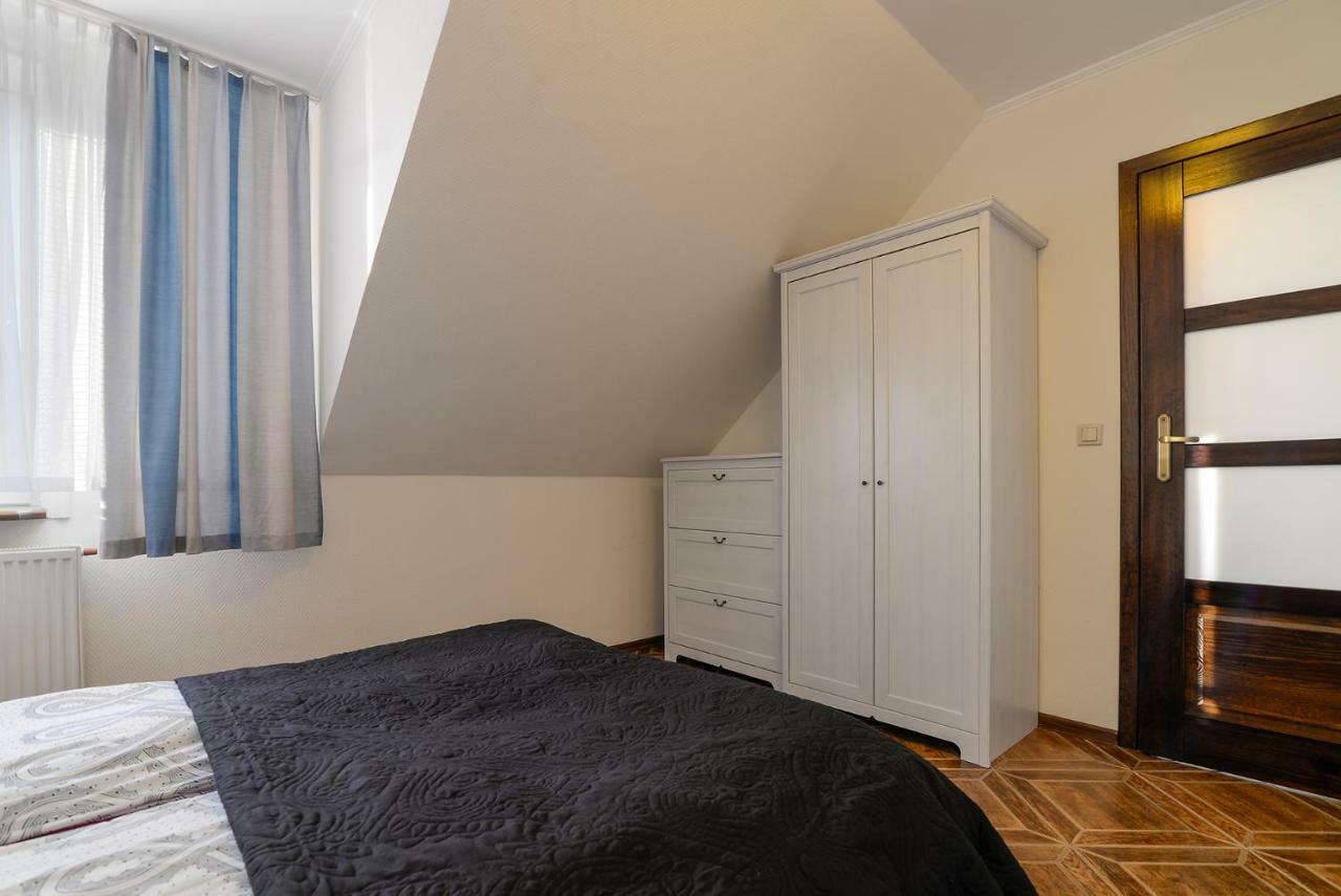 Pionow Rodzinne Apartamenty Urocza 10 Krynica Morska Esterno foto