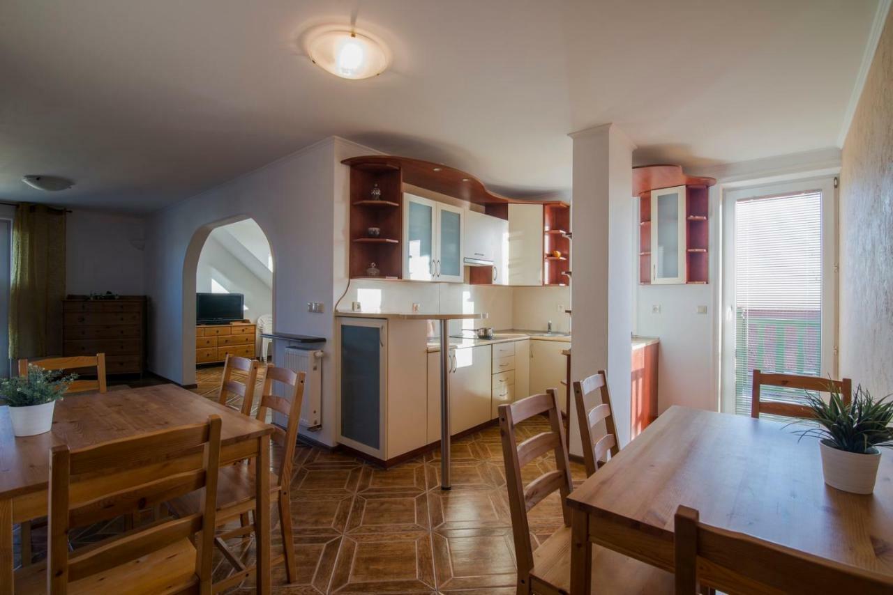 Pionow Rodzinne Apartamenty Urocza 10 Krynica Morska Esterno foto