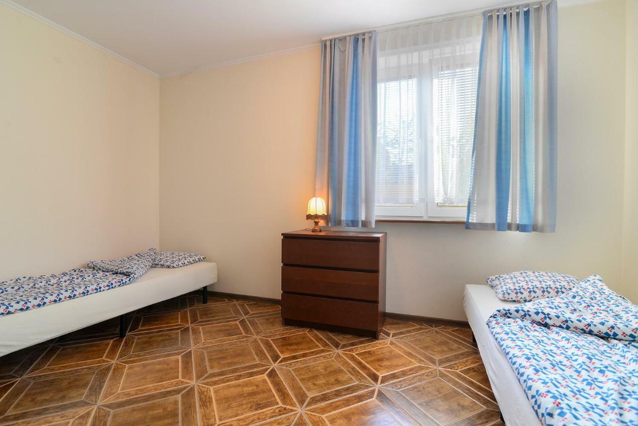Pionow Rodzinne Apartamenty Urocza 10 Krynica Morska Esterno foto