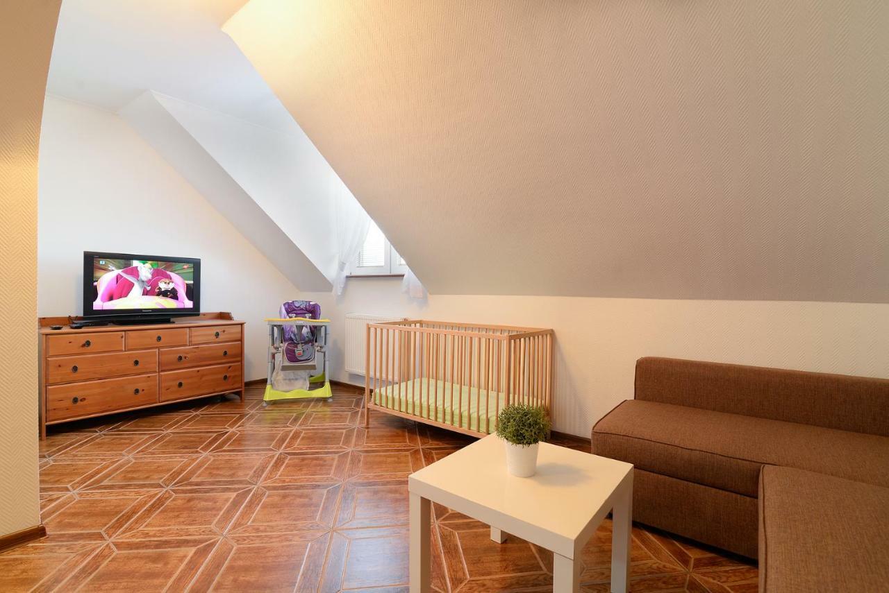 Pionow Rodzinne Apartamenty Urocza 10 Krynica Morska Esterno foto